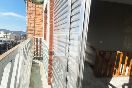 Casa para alugar com 220m², 3 quartos e 2 vagasSacada