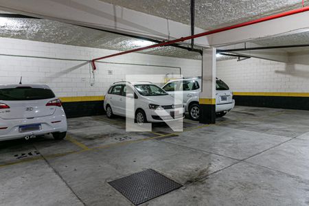 Garagem de apartamento para alugar com 2 quartos, 54m² em Penha de França, São Paulo