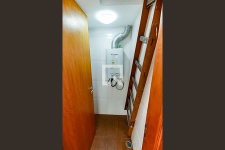 Casa à venda com 388m², 4 quartos e 6 vagasDetalhes - aquecedor