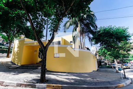 Casa à venda com 388m², 4 quartos e 6 vagasFachada