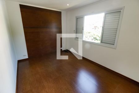 Casa à venda com 388m², 4 quartos e 6 vagasSuíte 3