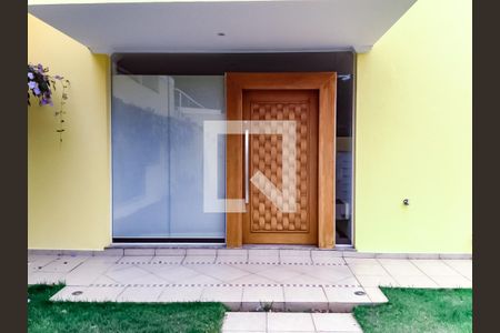 Casa à venda com 388m², 4 quartos e 6 vagasPorta entrada
