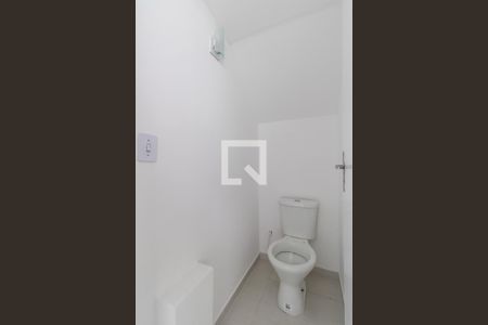 Lavabo de casa de condomínio para alugar com 2 quartos, 80m² em Jardim Popular, São Paulo