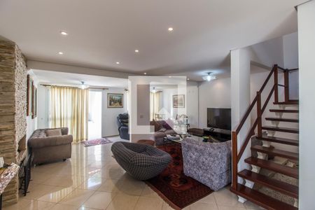Sala de Estar de casa de condomínio à venda com 3 quartos, 190m² em Tamboré, Santana de Parnaíba