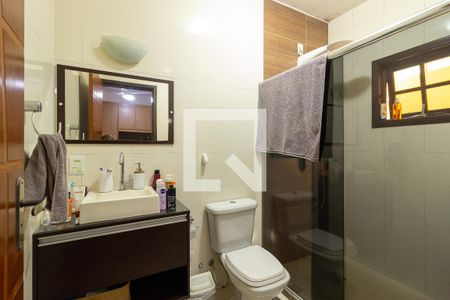 Casa para alugar com 150m², 3 quartos e 2 vagas Casa para alugar com 150m², 3 quartos e 2 vagasBanheiro da Suíte