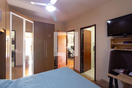 Casa para alugar com 150m², 3 quartos e 2 vagas Casa para alugar com 150m², 3 quartos e 2 vagasSuíte