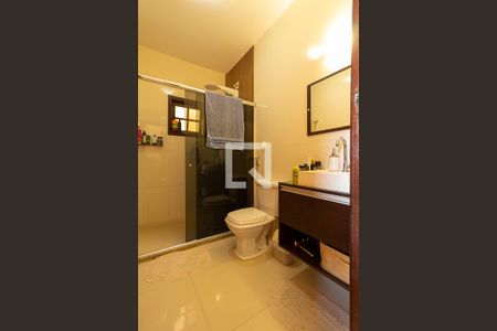 Casa para alugar com 150m², 3 quartos e 2 vagas Casa para alugar com 150m², 3 quartos e 2 vagasBanheiro Social 1