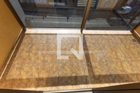 Casa à venda com 250m², 3 quartos e 5 vagasVaranda da suíte 