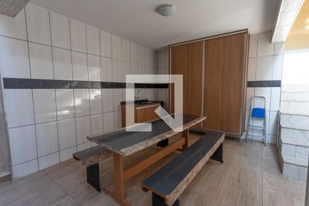 Casa à venda com 250m², 3 quartos e 5 vagasÁrea externa 