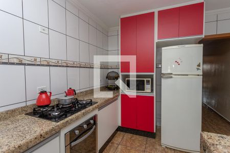 Casa à venda com 250m², 3 quartos e 5 vagasCozinha 