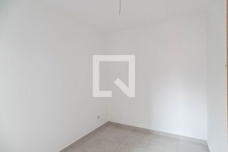 Quarto 1 de apartamento para alugar com 2 quartos, 44m² em Vila Dalila, São Paulo