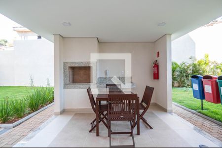 Apartamento à venda com 32m², 2 quartos e sem vaga Apartamento à venda com 32m², 2 quartos e sem vagaChurrasqueira