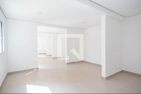 Apartamento à venda com 32m², 2 quartos e sem vaga Apartamento à venda com 32m², 2 quartos e sem vagaSalão Multiuso