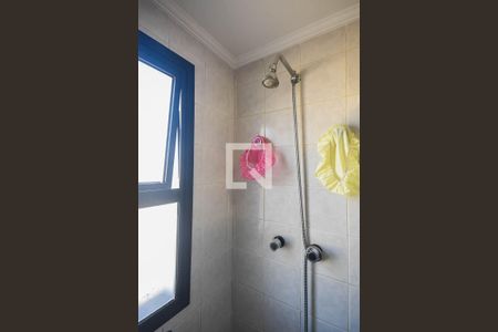 Apartamento à venda com 110m², 3 quartos e 2 vagasChuveiro do banheiro