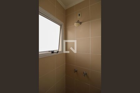 Casa de condomínio à venda com 144m², 3 quartos e 2 vagasBanheiro