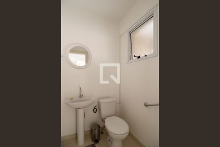 Casa de condomínio à venda com 144m², 3 quartos e 2 vagasLavabo