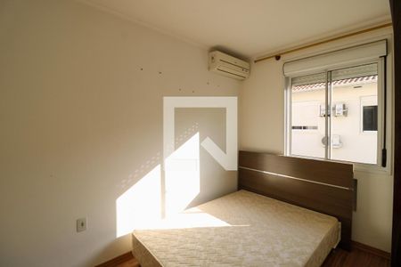 Casa de condomínio à venda com 144m², 3 quartos e 2 vagasQuarto 2 