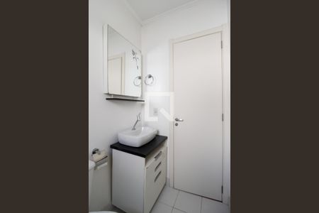 Casa de condomínio à venda com 144m², 3 quartos e 2 vagasBanheiro da Suíte