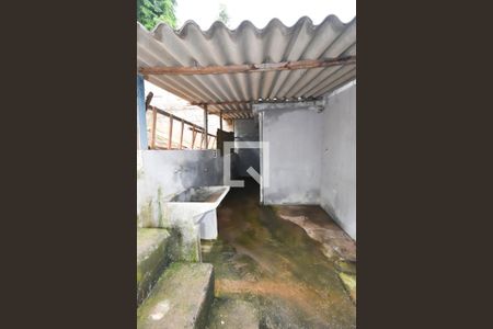 Casa à venda com 20m², 1 quarto e sem vaga Casa à venda com 20m², 1 quarto e sem vagaLavanderia