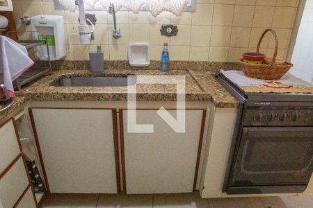 Apartamento à venda com 75m², 2 quartos e 1 vagaCozinha