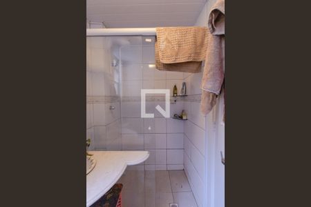 Banheiro Social de apartamento à venda com 3 quartos, 75m² em Santa Quiteria, Curitiba