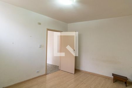 Casa à venda com 223m², 3 quartos e 4 vagas