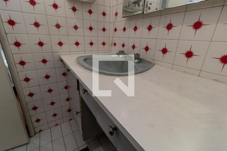 Casa à venda com 223m², 3 quartos e 4 vagas
