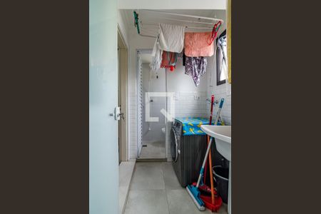 Apartamento para alugar com 73m², 2 quartos e 1 vagaÁrea de serviço