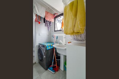 Apartamento para alugar com 73m², 2 quartos e 1 vagaÁrea de serviço