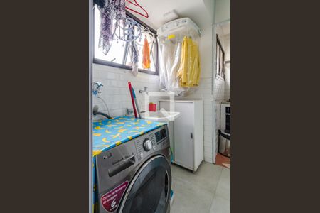 Apartamento para alugar com 73m², 2 quartos e 1 vagaÁrea de serviço