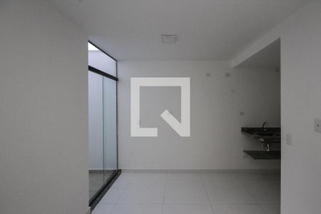 Sala de apartamento para alugar com 1 quarto, 33m² em Quinta da Paineira, São Paulo
