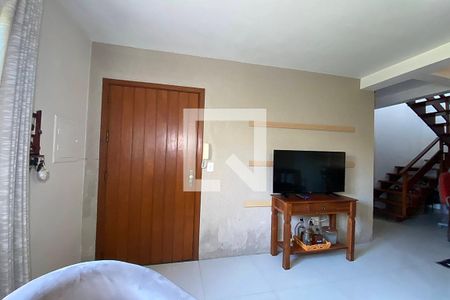 Sala  de casa de condomínio à venda com 2 quartos, 83m² em Scharlau, São Leopoldo