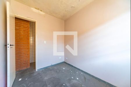 Casa à venda com 160m², 3 quartos e 2 vagasQuarto de Serviço 