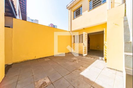 Casa à venda com 160m², 3 quartos e 2 vagasQuintal Fundos