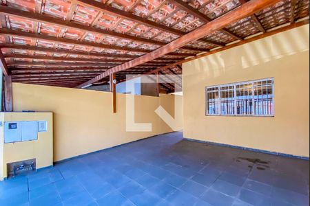 Casa à venda com 160m², 3 quartos e 2 vagasGaragem