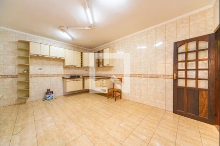 Casa à venda com 160m², 3 quartos e 2 vagasCozinha 
