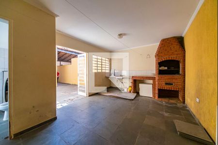 Casa à venda com 160m², 3 quartos e 2 vagasChurrasqueira 