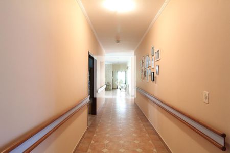 Casa para alugar com 650m², 6 quartos e 5 vagasCorredor