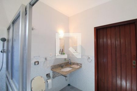 Casa para alugar com 650m², 6 quartos e 5 vagasBanheiro 1