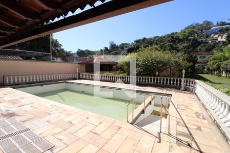 Casa para alugar com 650m², 6 quartos e 5 vagasÁrea externa - Piscina