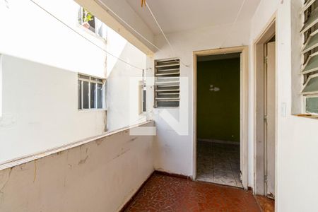 Apartamento à venda com 100m², 2 quartos e 1 vagaÁrea de Serviço