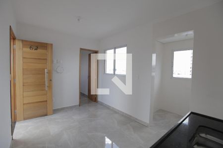 Sala/Cozinha de apartamento à venda com 2 quartos, 33m² em Chácara Seis de Outubro, São Paulo