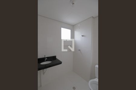 Apartamento à venda com 33m², 2 quartos e sem vaga Apartamento à venda com 33m², 2 quartos e sem vagaBanheiro