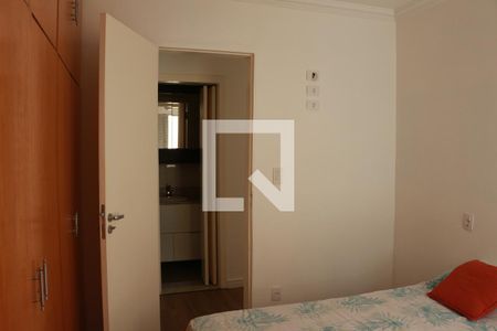Quarto de apartamento à venda com 1 quarto, 45m² em Parque São Jorge, São Paulo