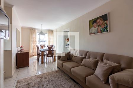 Sala  de apartamento à venda com 2 quartos, 67m² em Vila Yara, Osasco