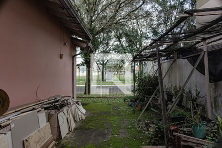 Casa à venda com 120m², 3 quartos e 4 vagas Casa à venda com 120m², 3 quartos e 4 vagasQuintal