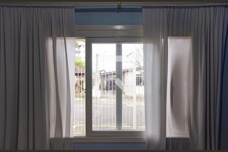 Casa à venda com 120m², 3 quartos e 4 vagas Casa à venda com 120m², 3 quartos e 4 vagasJanela do Quarto 2