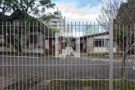 Casa à venda com 120m², 3 quartos e 4 vagas Casa à venda com 120m², 3 quartos e 4 vagasVista do Quarto 2