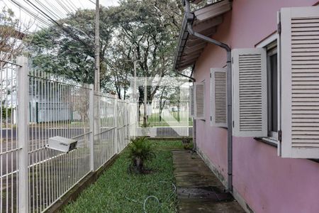 Casa à venda com 120m², 3 quartos e 4 vagas Casa à venda com 120m², 3 quartos e 4 vagasQuintal