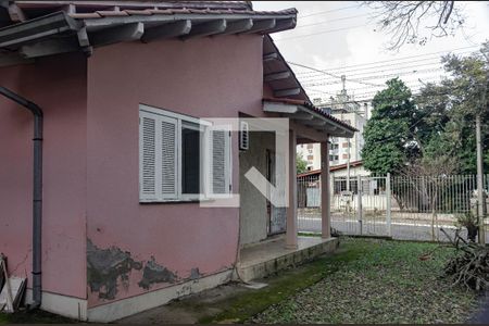 Casa à venda com 120m², 3 quartos e 4 vagas Casa à venda com 120m², 3 quartos e 4 vagasQuintal